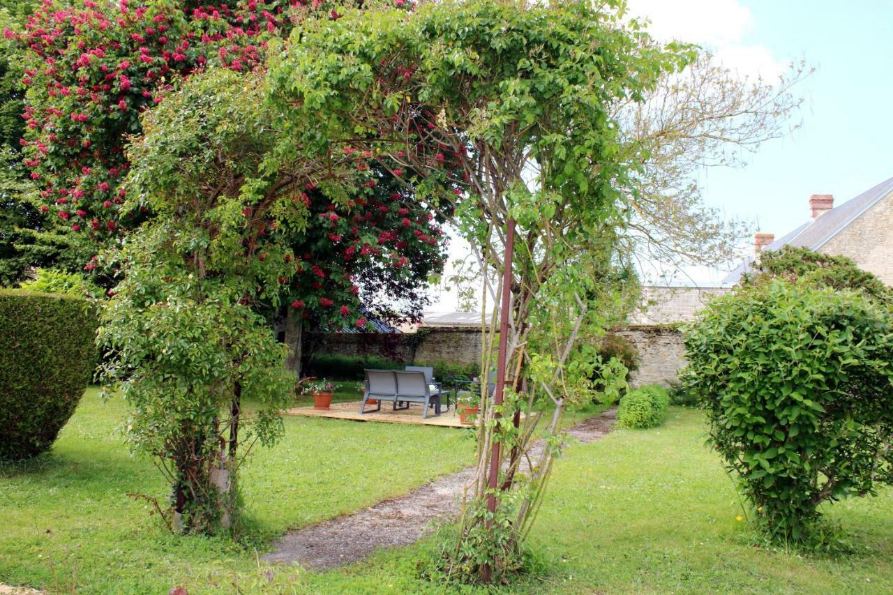 Bed and Breakfast Safranière de la Venelle du Moulin Jort Esterno foto